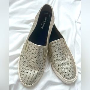 Sperry slip on sneaker